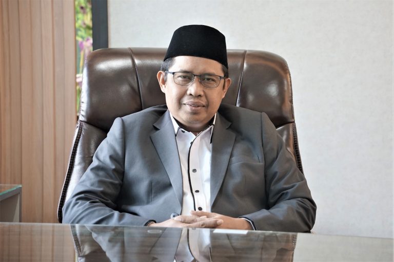 Rektor UIN