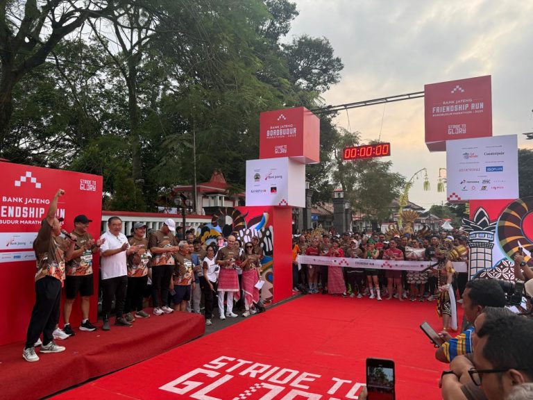 Bank Jateng Friendship Run (BJFR) 2025 di Purwokerto, Minggu (28/9/2025).